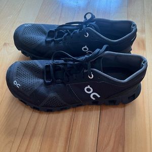 On Running CloudX 2 Shoes